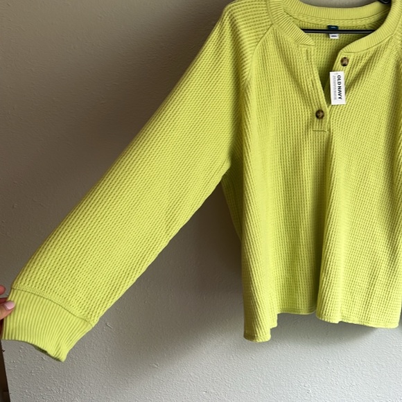 Lime green/chartreuse old navy super soft waffle long sleeve tags still on! XXL - Picture 2 of 4